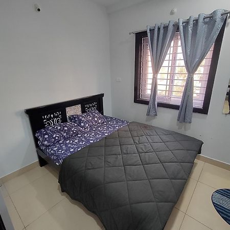 Nirvana Homestays Hajdarabad Zewnętrze zdjęcie