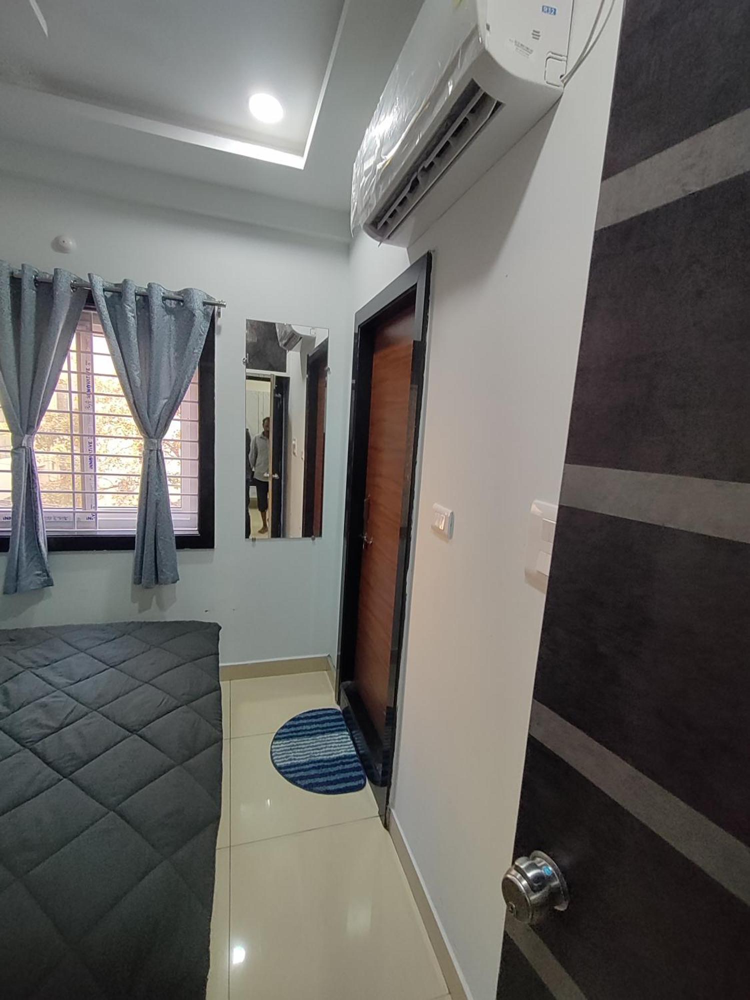 Nirvana Homestays Hajdarabad Zewnętrze zdjęcie
